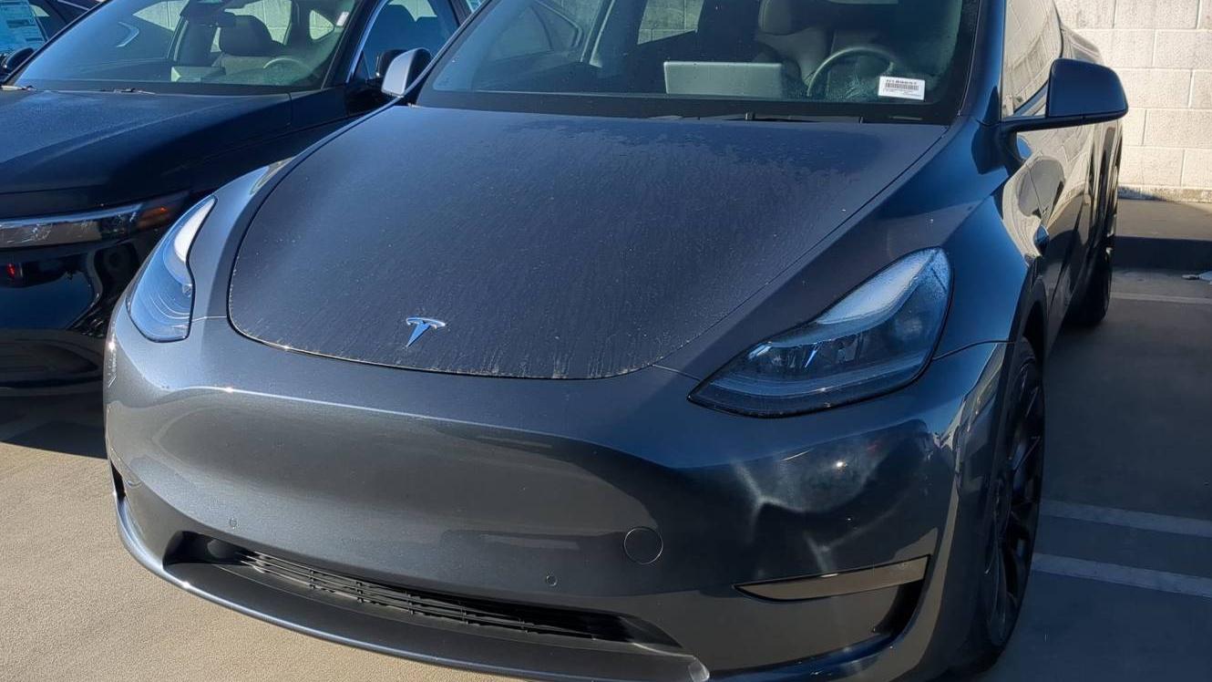 TESLA MODEL Y 2022 7SAYGDEF3NF347840 image